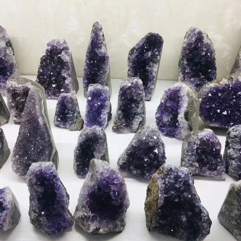 Natural Purple Amthyst Crystal Clusters