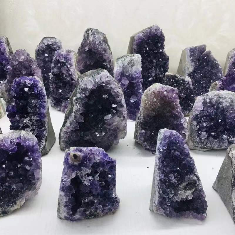 Natural Purple Amthyst Crystal Clusters