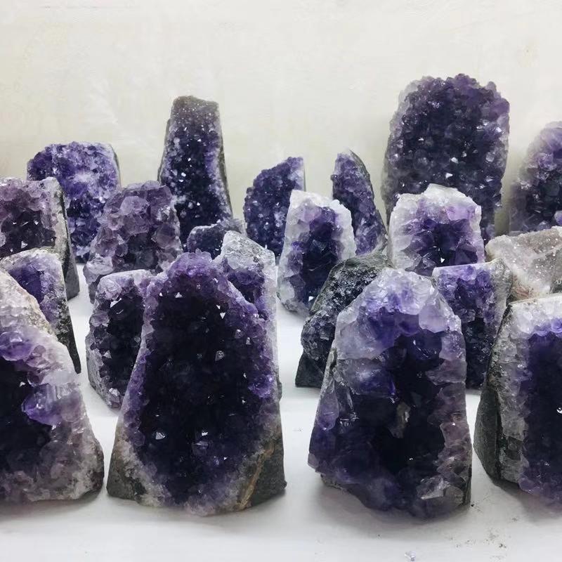 Natural Purple Amthyst Crystal Clusters