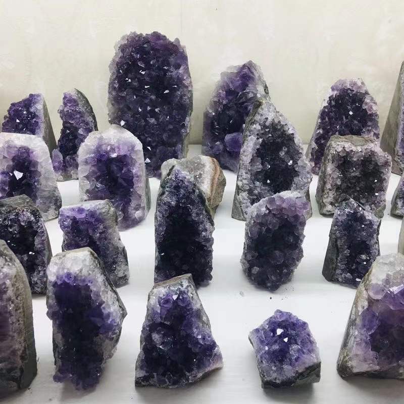Natural Purple Amthyst Crystal Clusters
